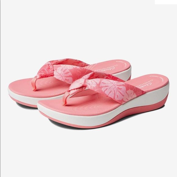 CLARKS® Cloudsteppers Arla Glison Wedge Sandal - Picture 1 of 10